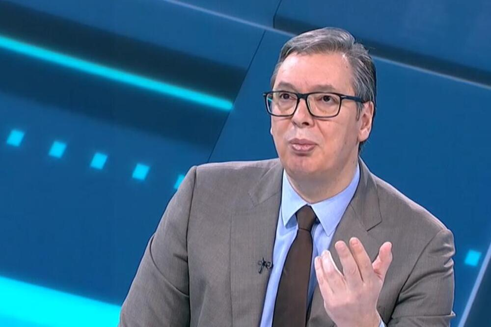 Vučić: Zvezda i Partizan lažiraju broj gledalaca