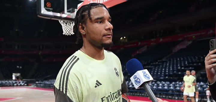 Čuma Okeke - Chuma Okeke at media day before game against Crvena zvezda