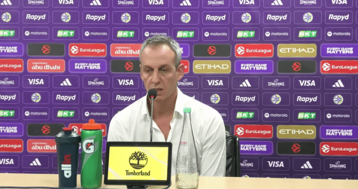 Oded Kataš, trener Makabi Tel Aviv nakon poraza od Olimpijakosa na pres konferenciji