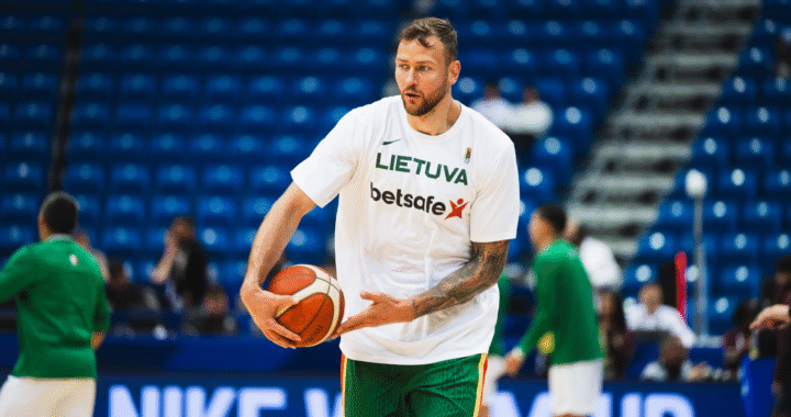 Moteijunas Crvena zvezda