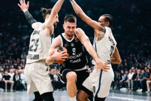 Vanja Marinković going through double team by Tornike Shengelia and Kevin Panter, KK Partizan vs Barca Basket, October 31st, 2025.