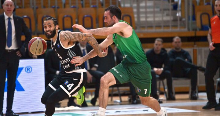 Dvejn Vašington u prodoru ka košu na utakmici sa Krkom, 22.12.2025.