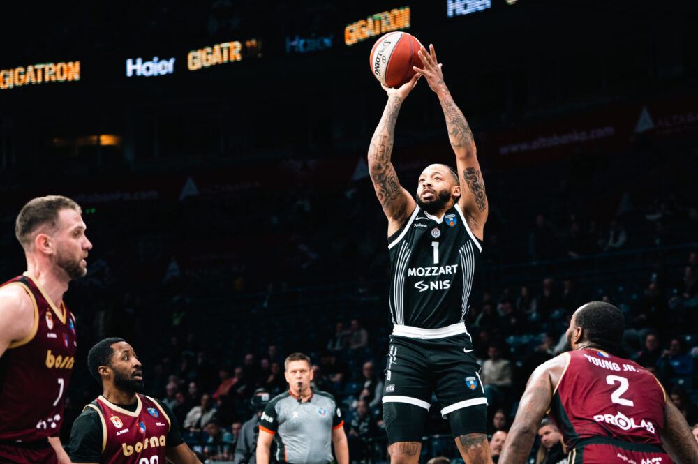 Tepić o Karliku: On je pokretač svega, drži sve u svojim rukama