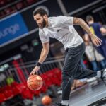 Vašington želi da igra za Nemačku, Mumbru ima druge planove