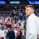 Porzingis prekinuo ćutanje o zdravstvenim problemima: Opustite se, nemam HIV ni sidu